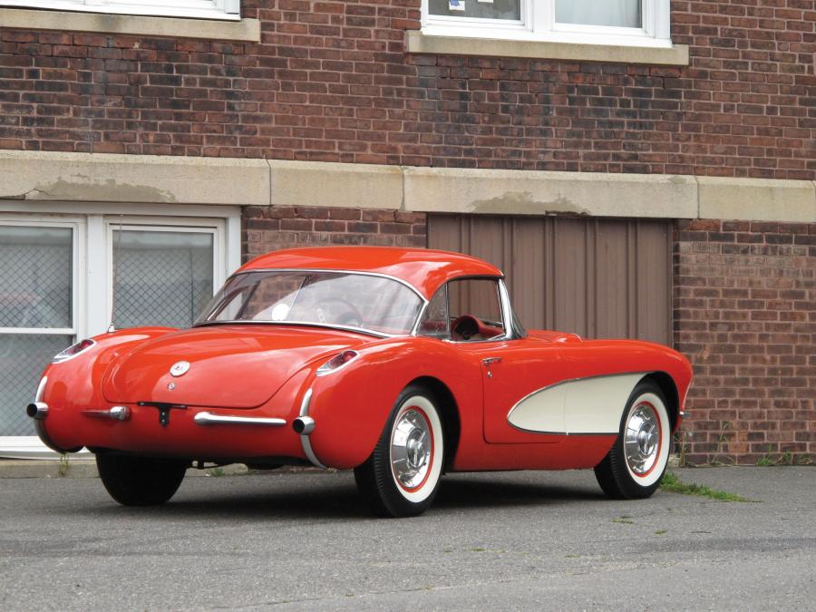  Chevrolet Corvette 1956 года  (фото 44 из 58)